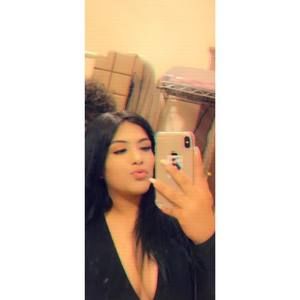 Meet your Posher, Alondra